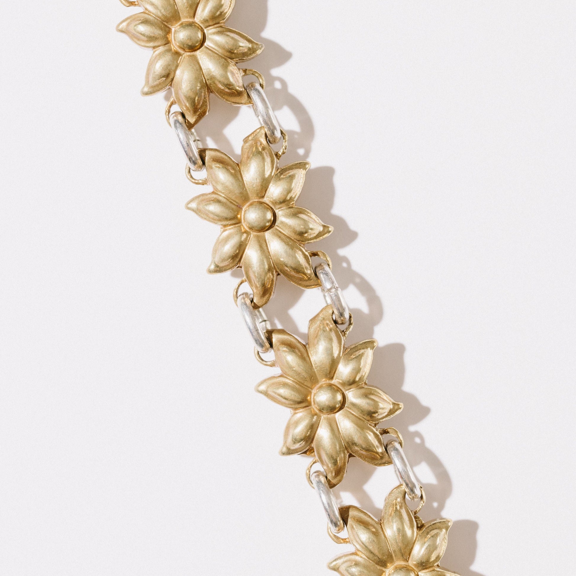 Floral Medallion Link