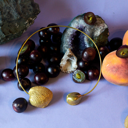 Abstract Shell Open Collar