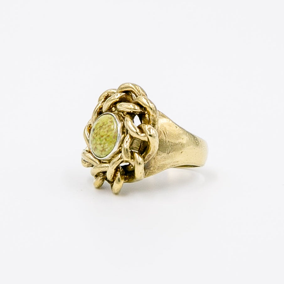 Chain Round Ring with Stone