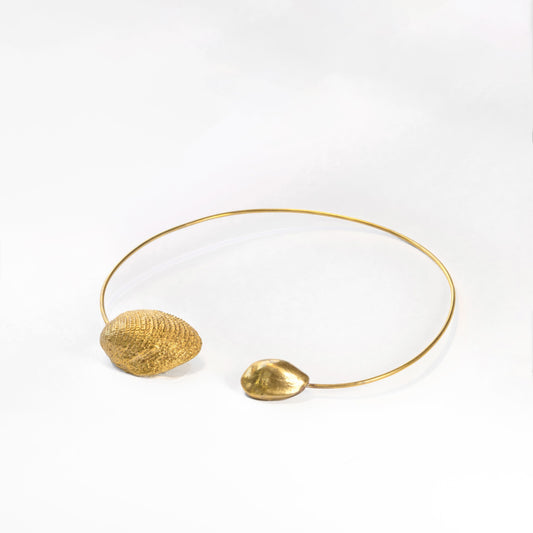 Abstract Shell Open Collar