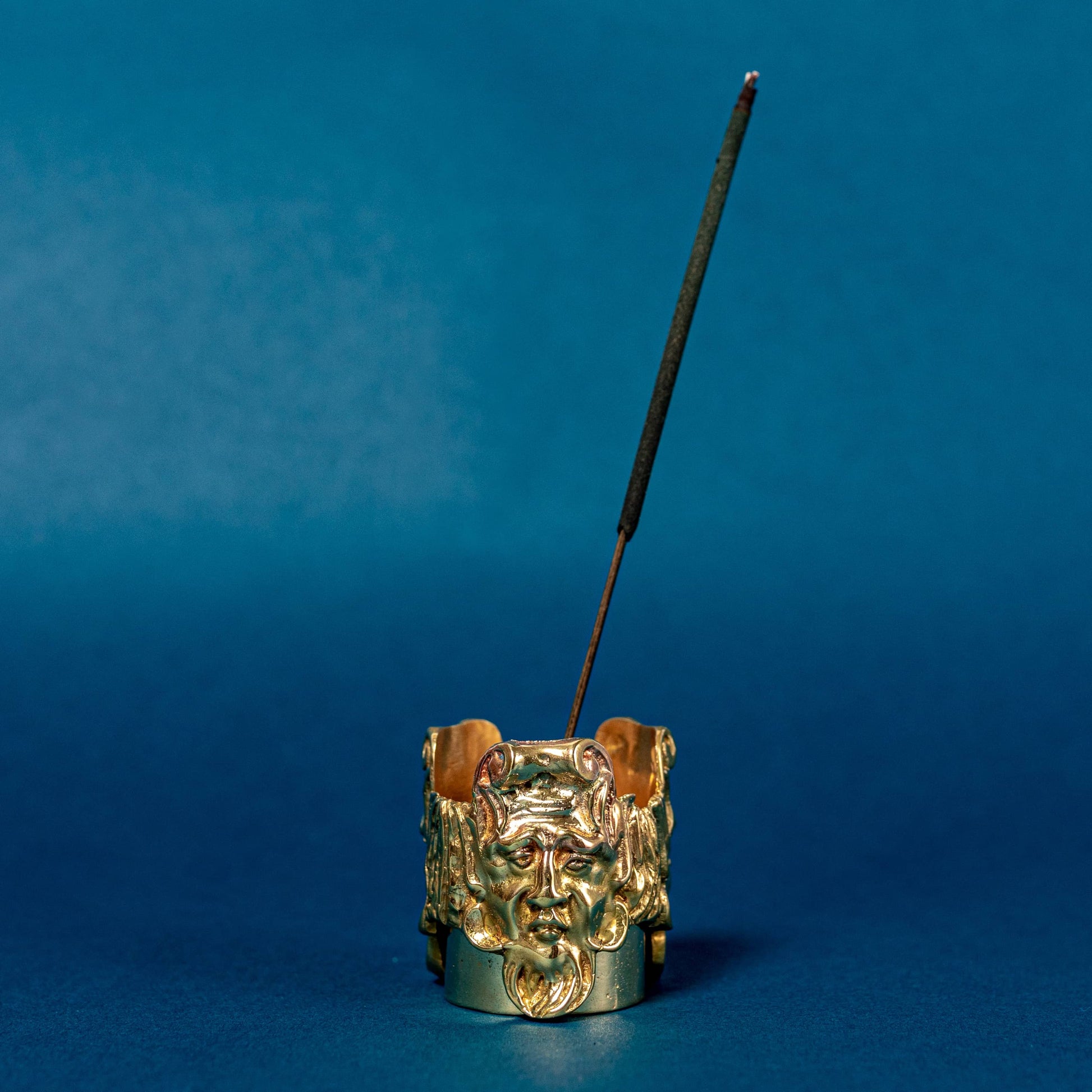 Wind God Two Piece Incense Holder